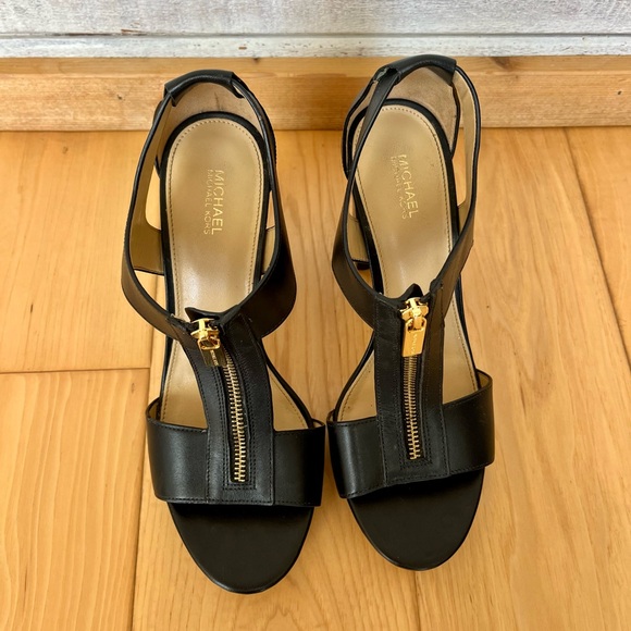 Michael Kors Black Leather Heels size 9 - Picture 6 of 6